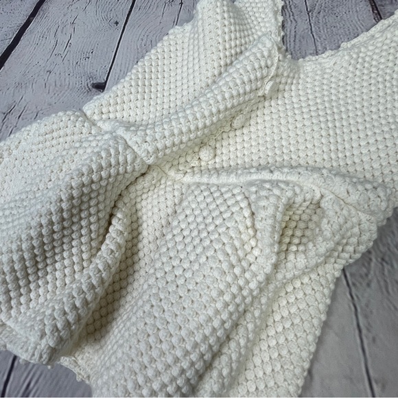 7 FOR ALL MANKIND boho knit crochet peplum top in gardenia, size S - Picture 5 of 11